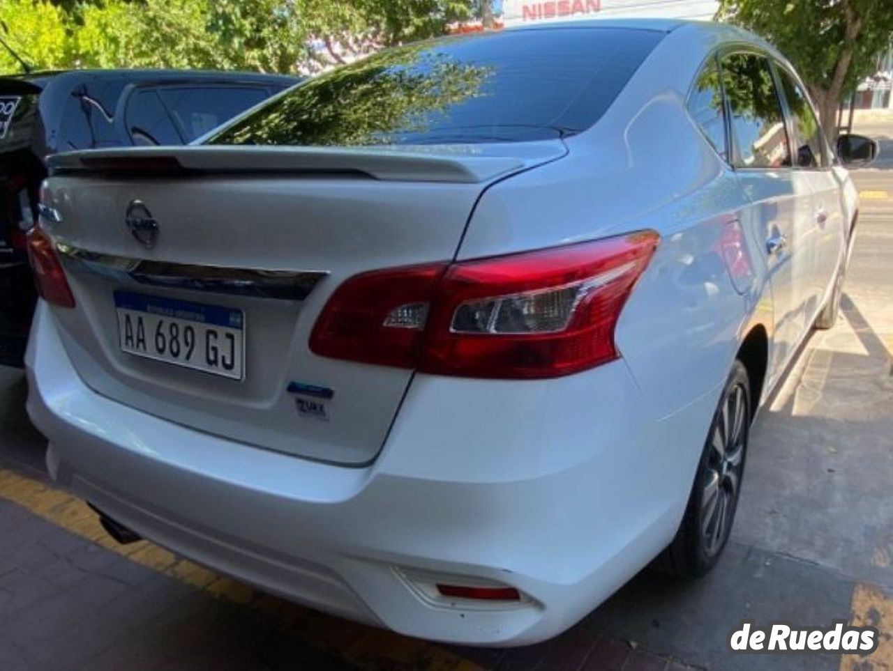 Nissan Sentra Usado en Mendoza, deRuedas