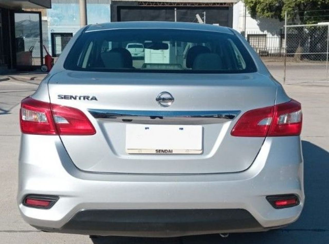 Nissan Sentra Usado Financiado en Córdoba, deRuedas