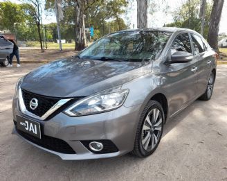 Nissan Sentra Usado en Córdoba Financiado