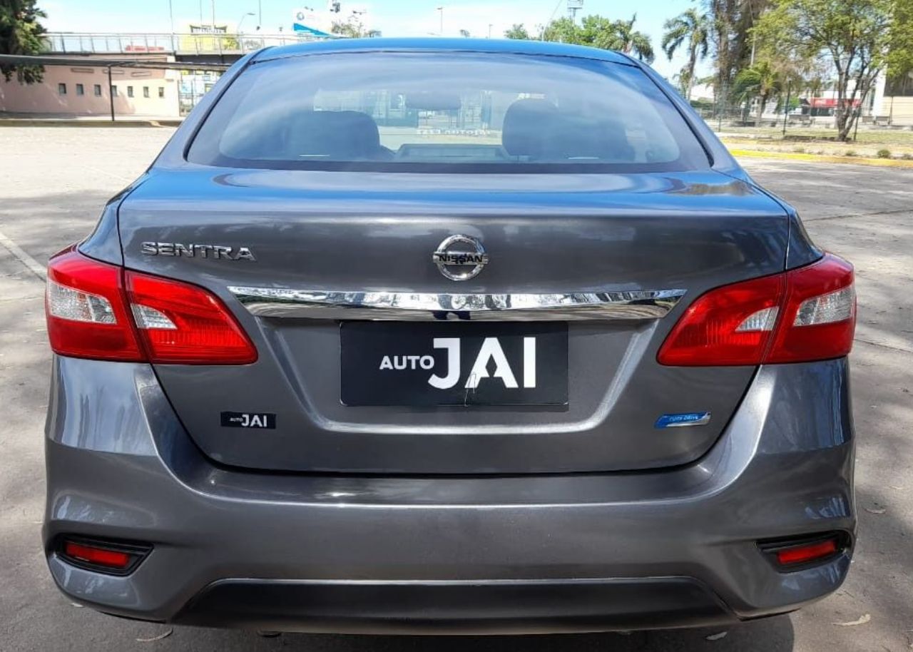 Nissan Sentra Usado Financiado en Córdoba, deRuedas
