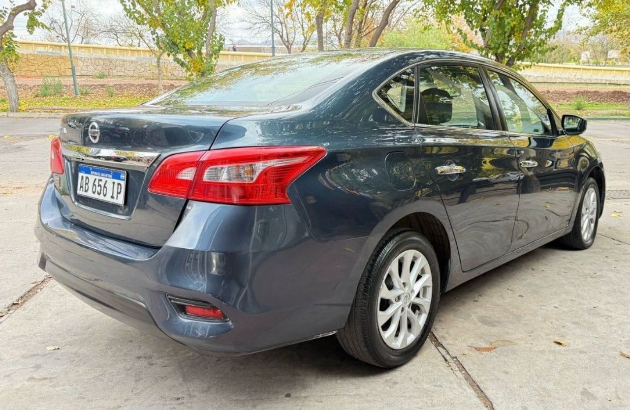 Nissan Sentra Usado en Mendoza, deRuedas