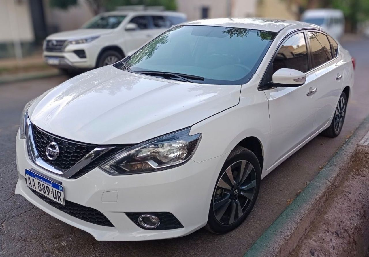 Nissan Sentra Usado en Mendoza, deRuedas