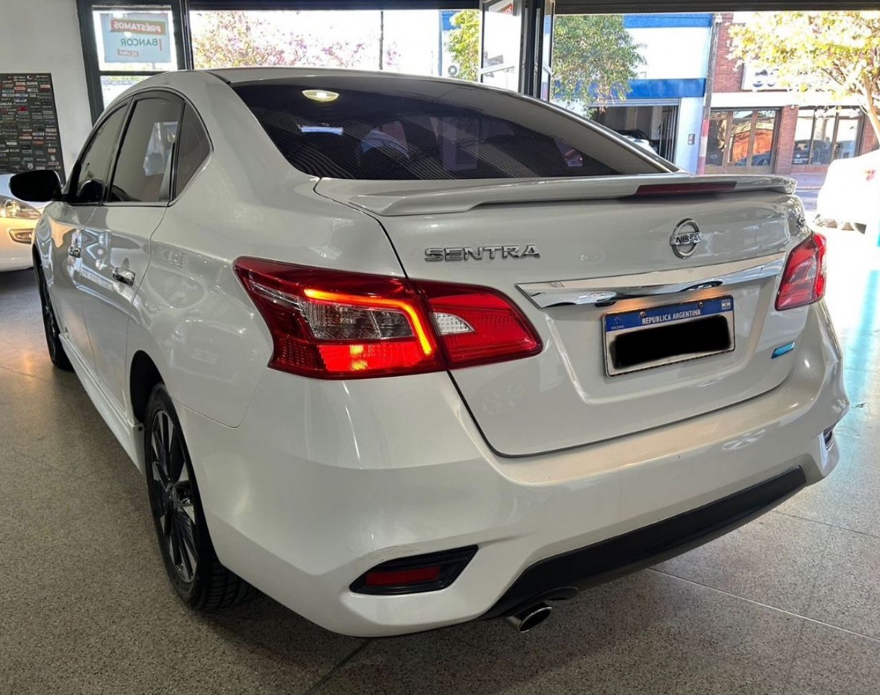 Nissan Sentra Usado Financiado en Córdoba, deRuedas