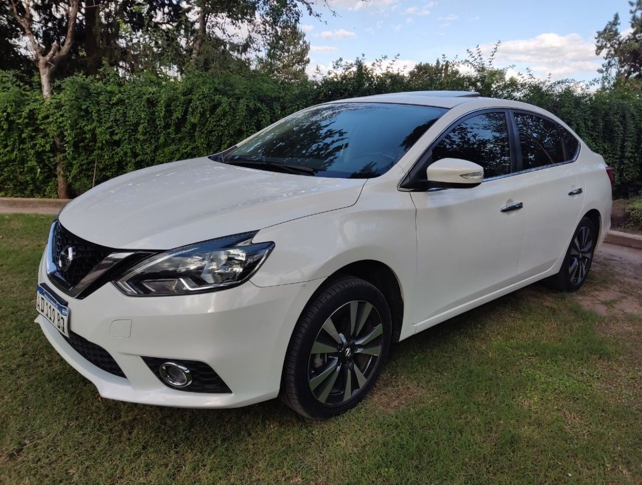 Nissan Sentra Usado Financiado en Córdoba, deRuedas