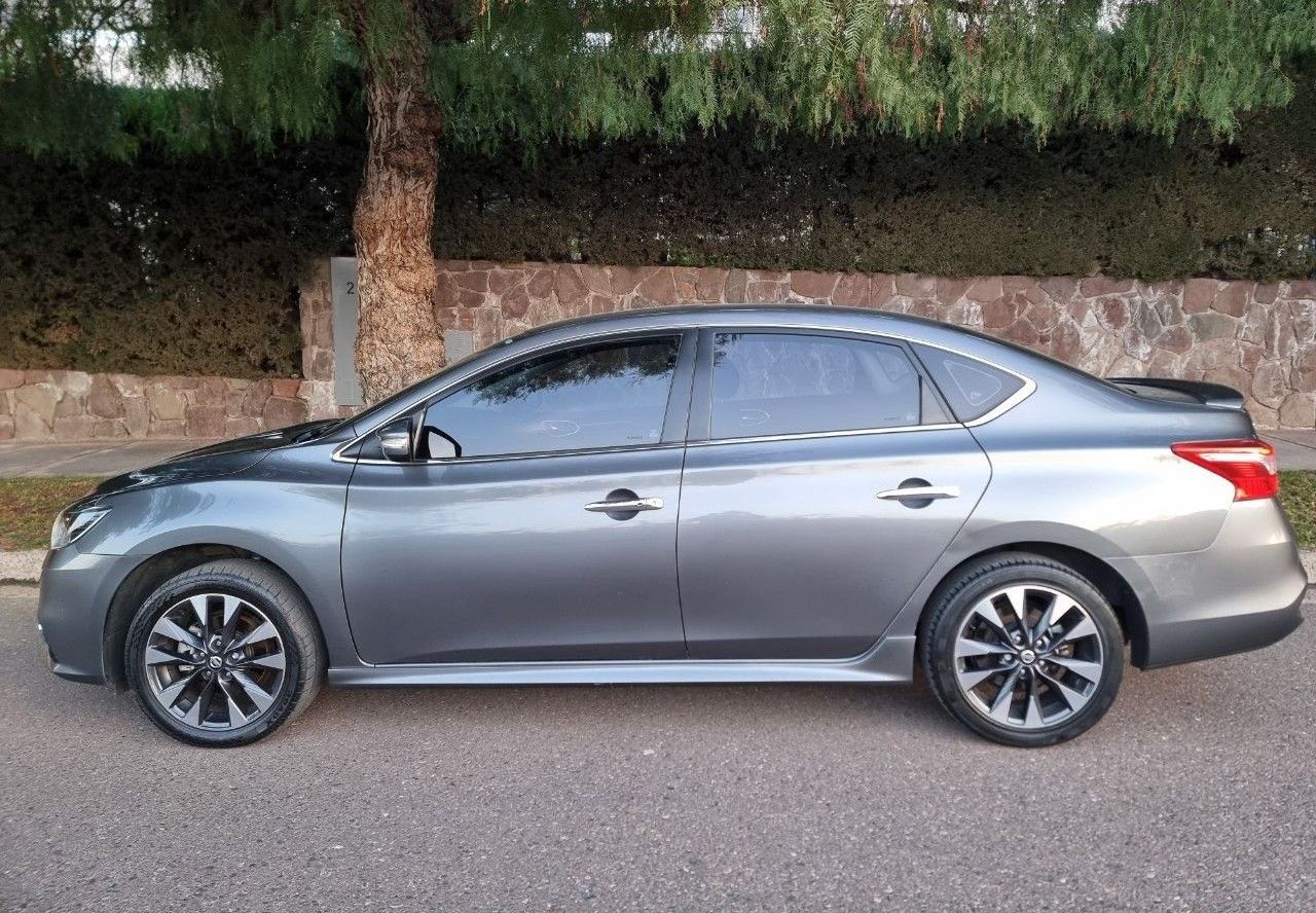 Nissan Sentra Usado en Mendoza, deRuedas
