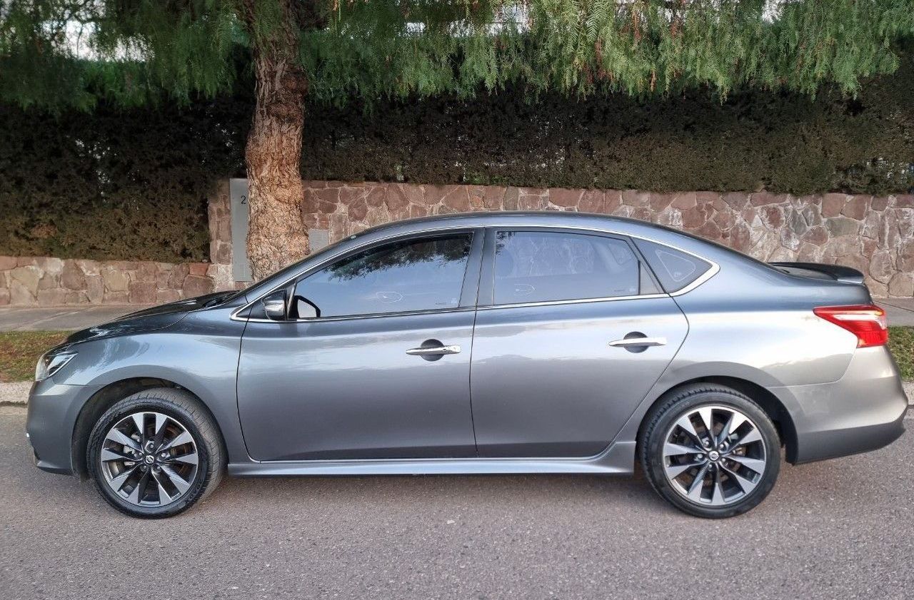 Nissan Sentra Usado en Mendoza, deRuedas