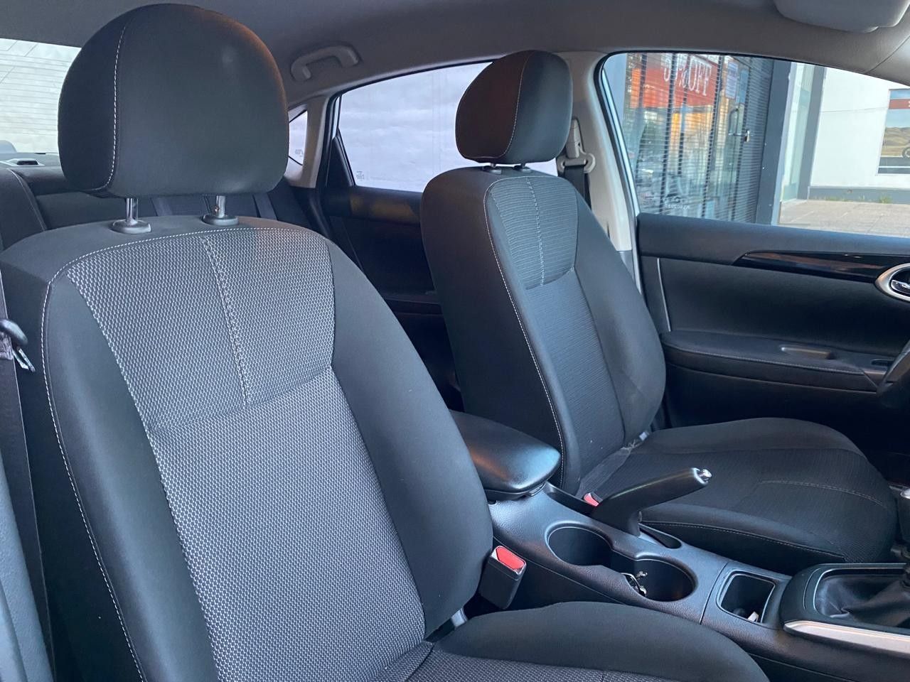 Nissan Sentra Usado Financiado en Córdoba, deRuedas