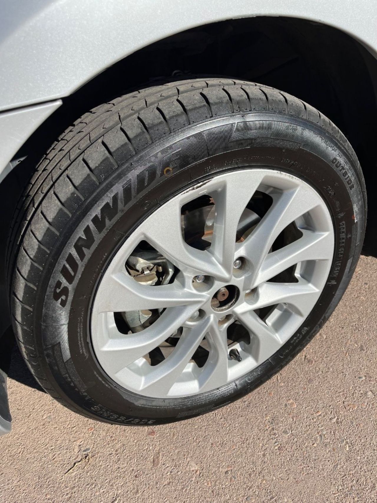 Nissan Sentra Usado en Mendoza, deRuedas
