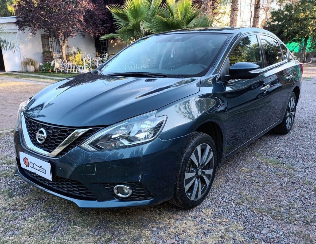 Nissan Sentra Usado en Mendoza, deRuedas