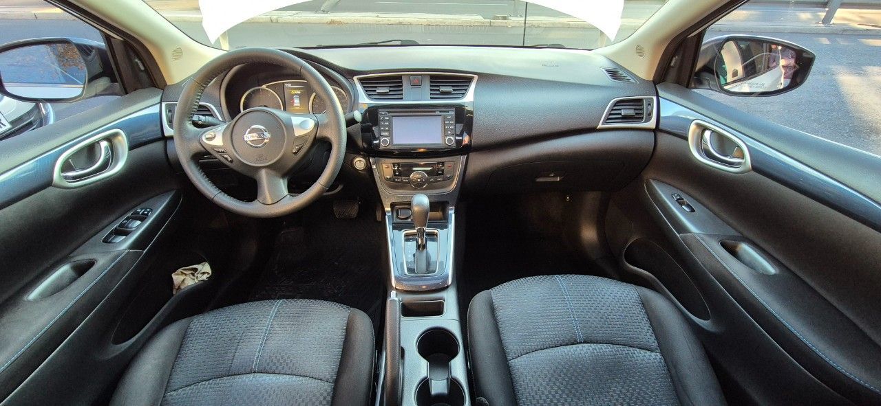Nissan Sentra Usado Financiado en Mendoza, deRuedas