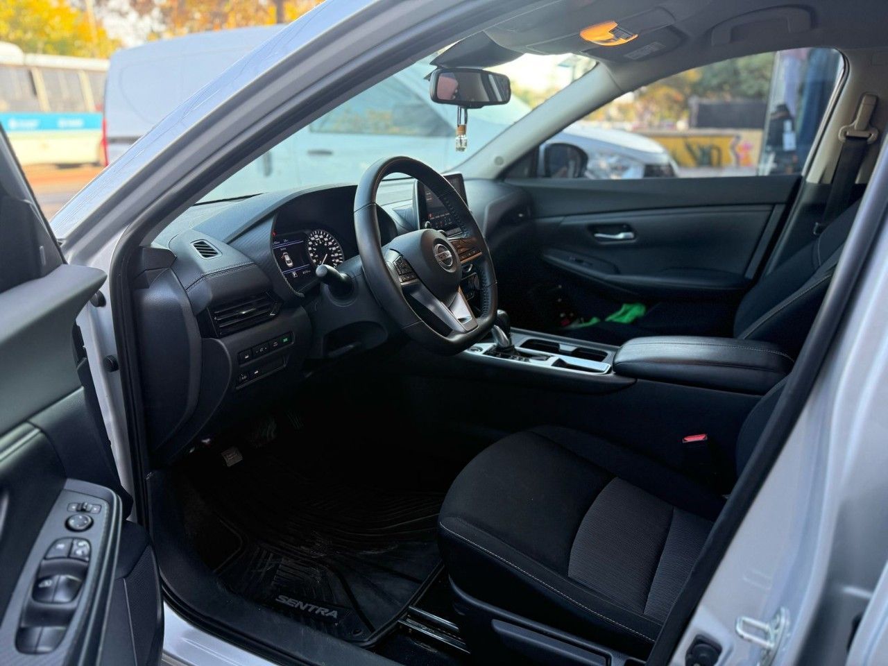 Nissan Sentra Usado Financiado en Córdoba, deRuedas