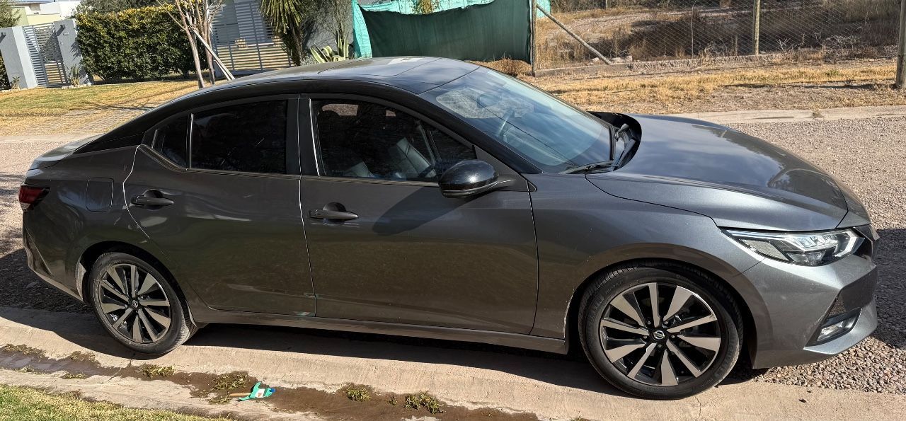 Nissan Sentra Usado en Mendoza, deRuedas