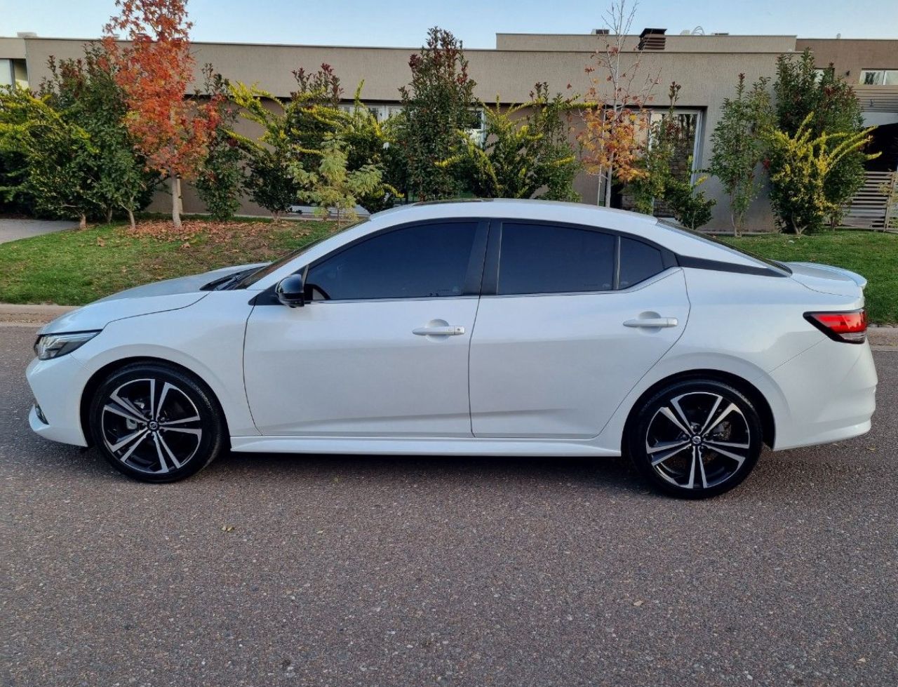 Nissan Sentra Usado en Mendoza, deRuedas
