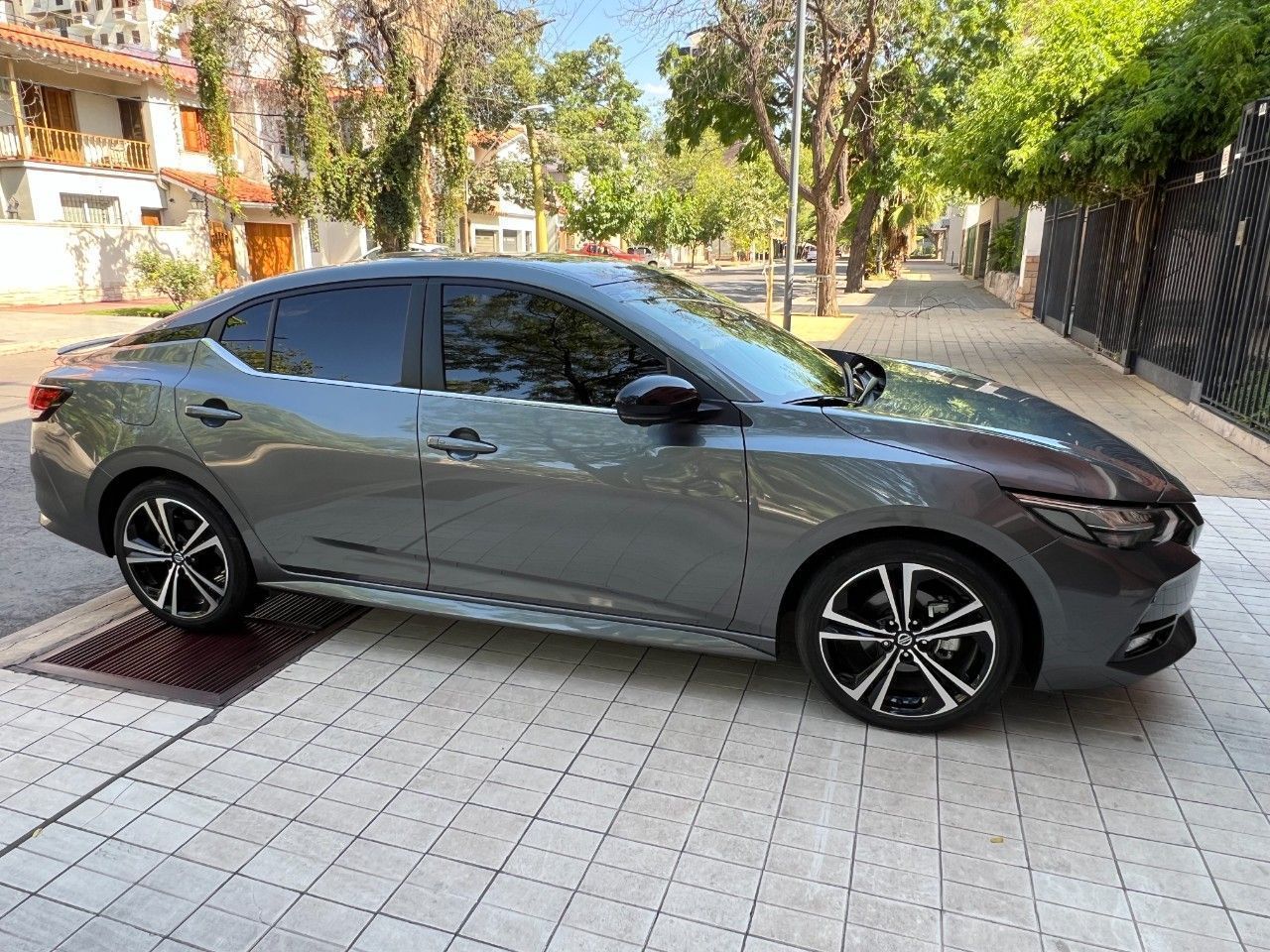 Nissan Sentra Usado en Mendoza, deRuedas