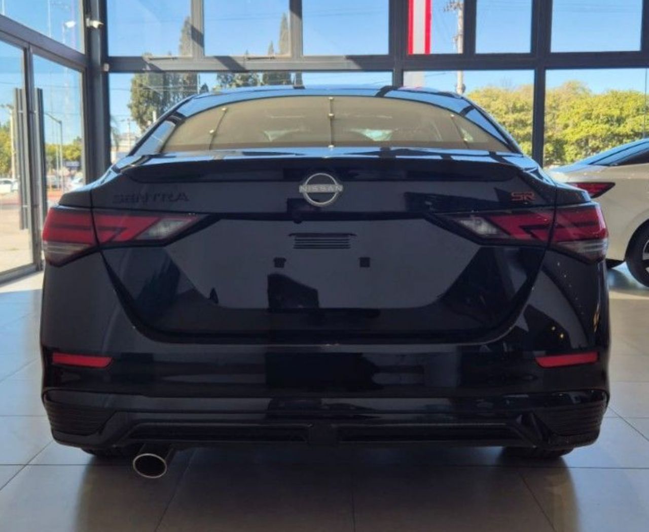 Nissan Sentra Nuevo en Córdoba, deRuedas