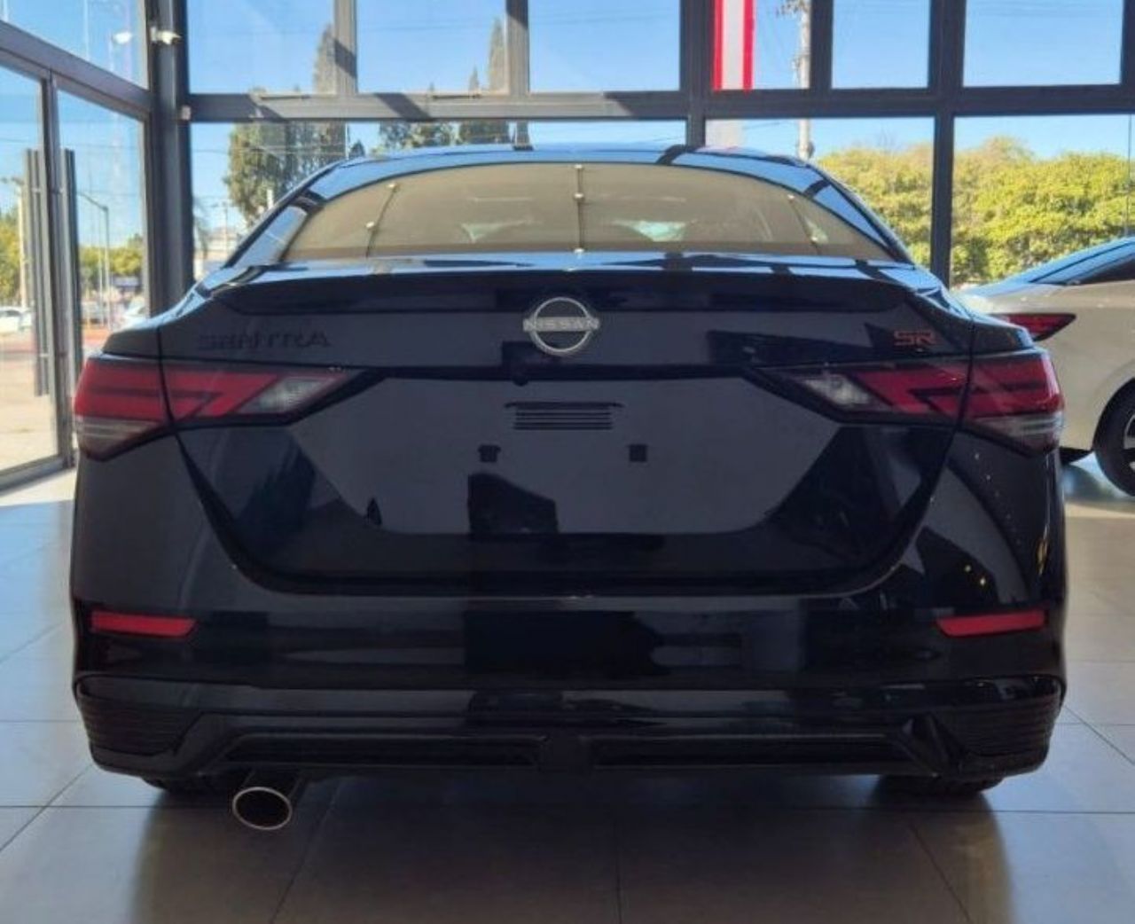 Nissan Sentra Nuevo en Córdoba, deRuedas