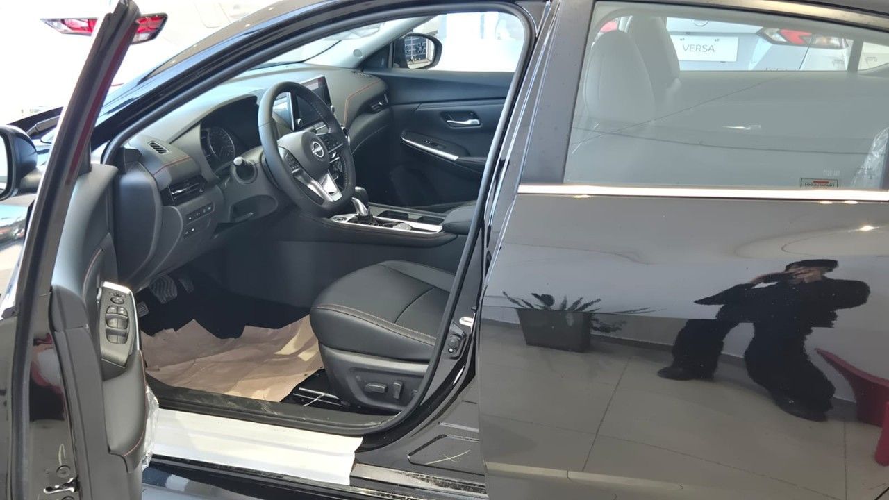 Nissan Sentra Nuevo en Córdoba, deRuedas