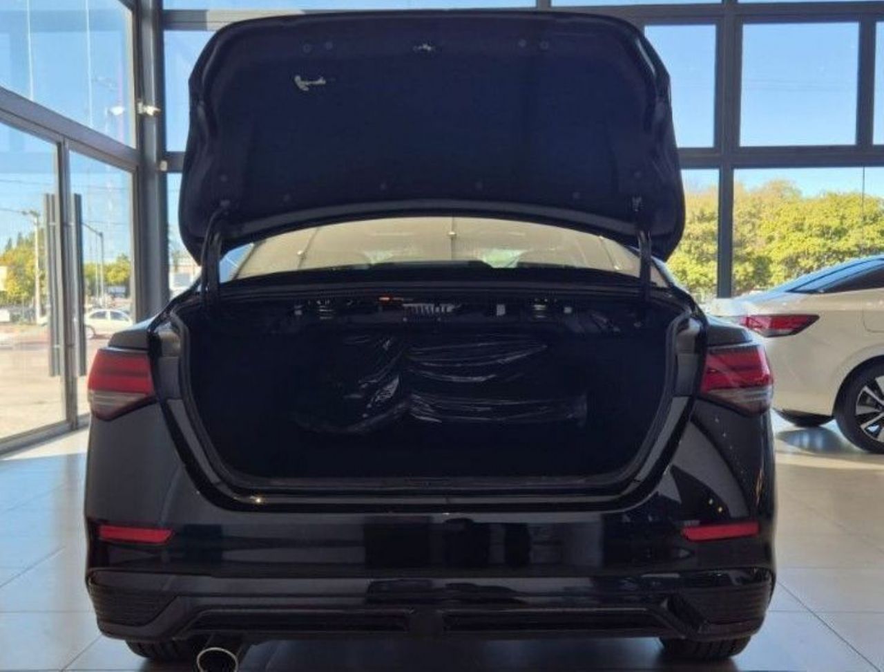 Nissan Sentra Nuevo en Córdoba, deRuedas