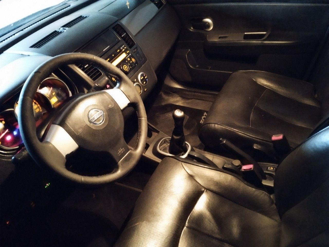 Nissan Tiida Usado en Mendoza, deRuedas
