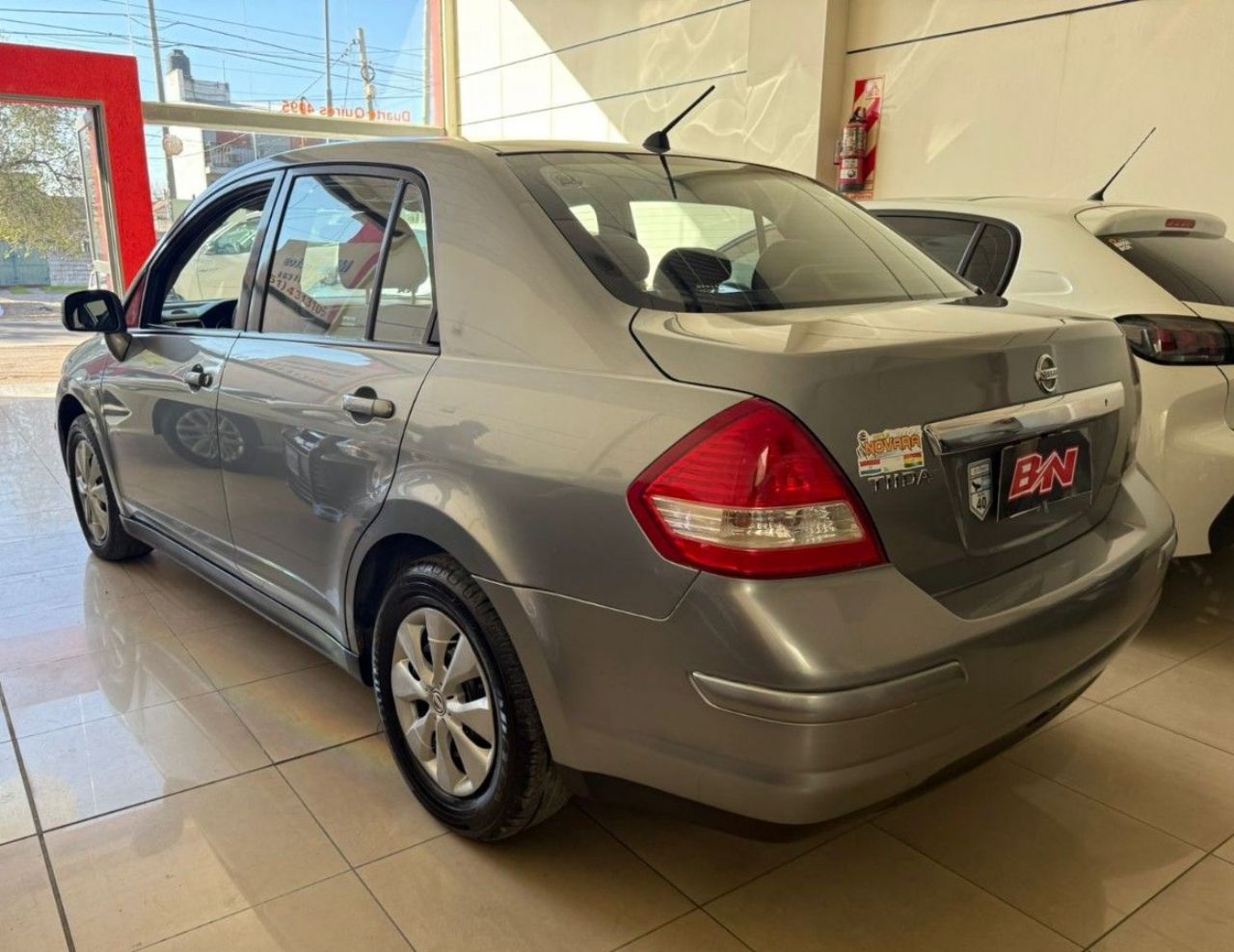 Nissan Tiida Usado Financiado en Córdoba, deRuedas