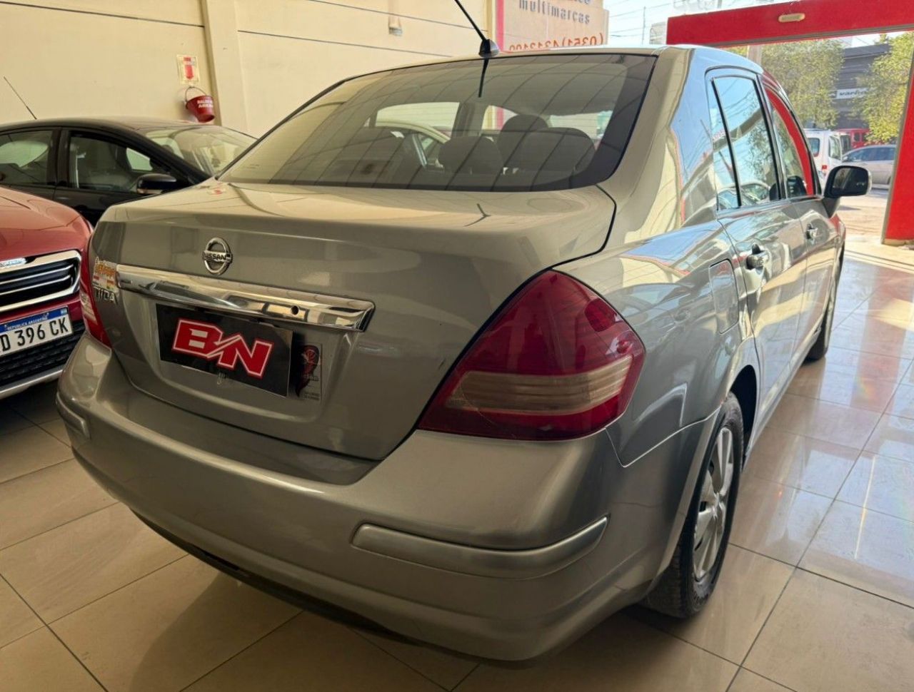 Nissan Tiida Usado Financiado en Córdoba, deRuedas