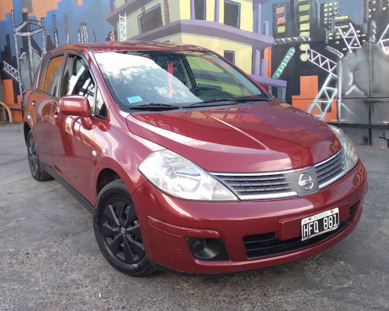 Nissan Tiida Usado Financiado en Mendoza, deRuedas