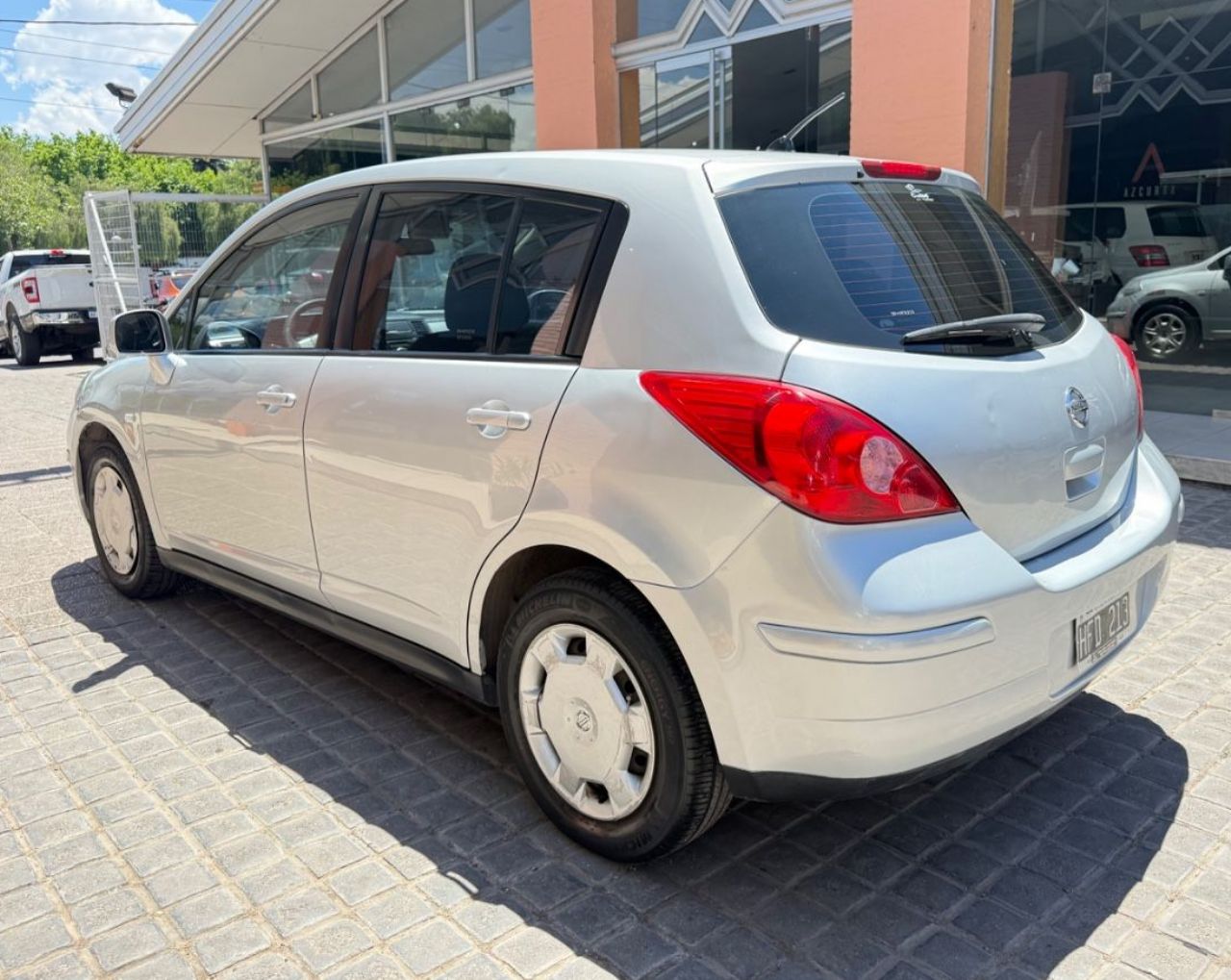 Nissan Tiida Usado en Mendoza, deRuedas