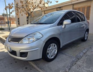Nissan Tiida Usado en Mendoza