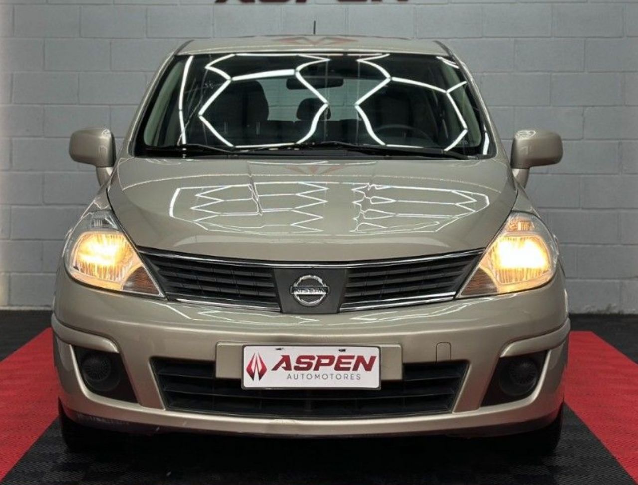 Nissan Tiida Usado en Córdoba, deRuedas