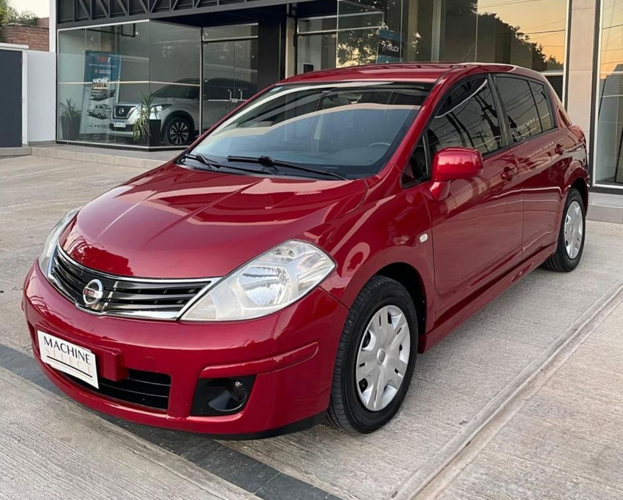 Nissan Tiida Usado en Córdoba, deRuedas