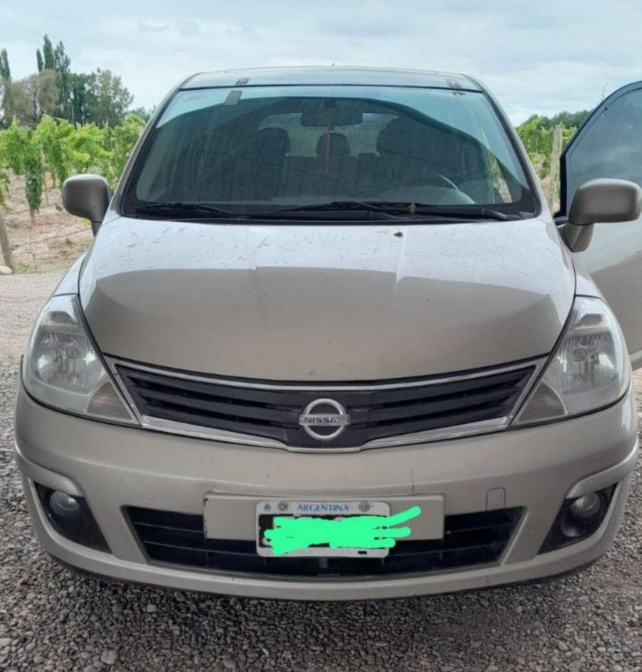 Nissan Tiida Usado en Mendoza, deRuedas
