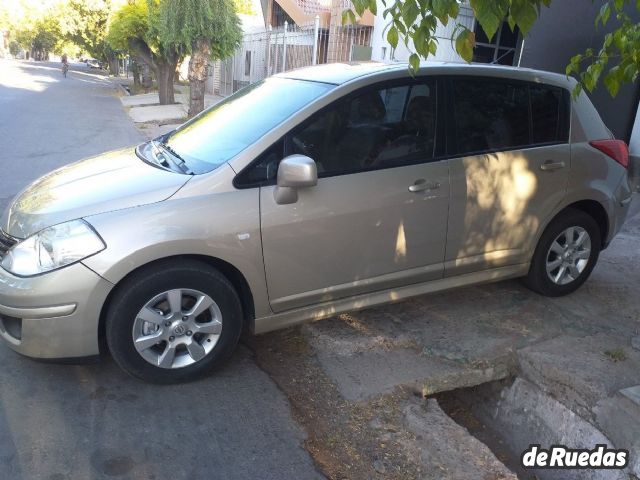 Nissan Tiida Usado en Mendoza, deRuedas