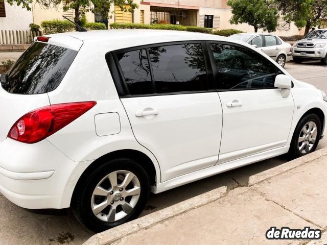 Nissan Tiida Usado en Mendoza, deRuedas