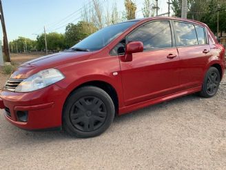 Nissan Tiida Usado en Mendoza Financiado
