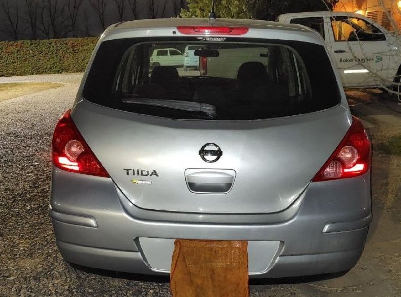 Nissan Tiida Usado en Mendoza, deRuedas