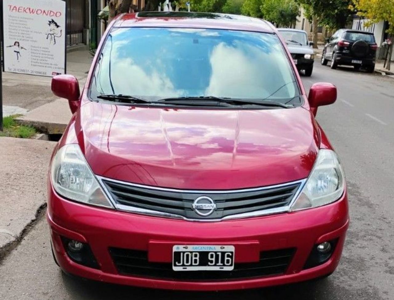 Nissan Tiida Usado en Mendoza, deRuedas