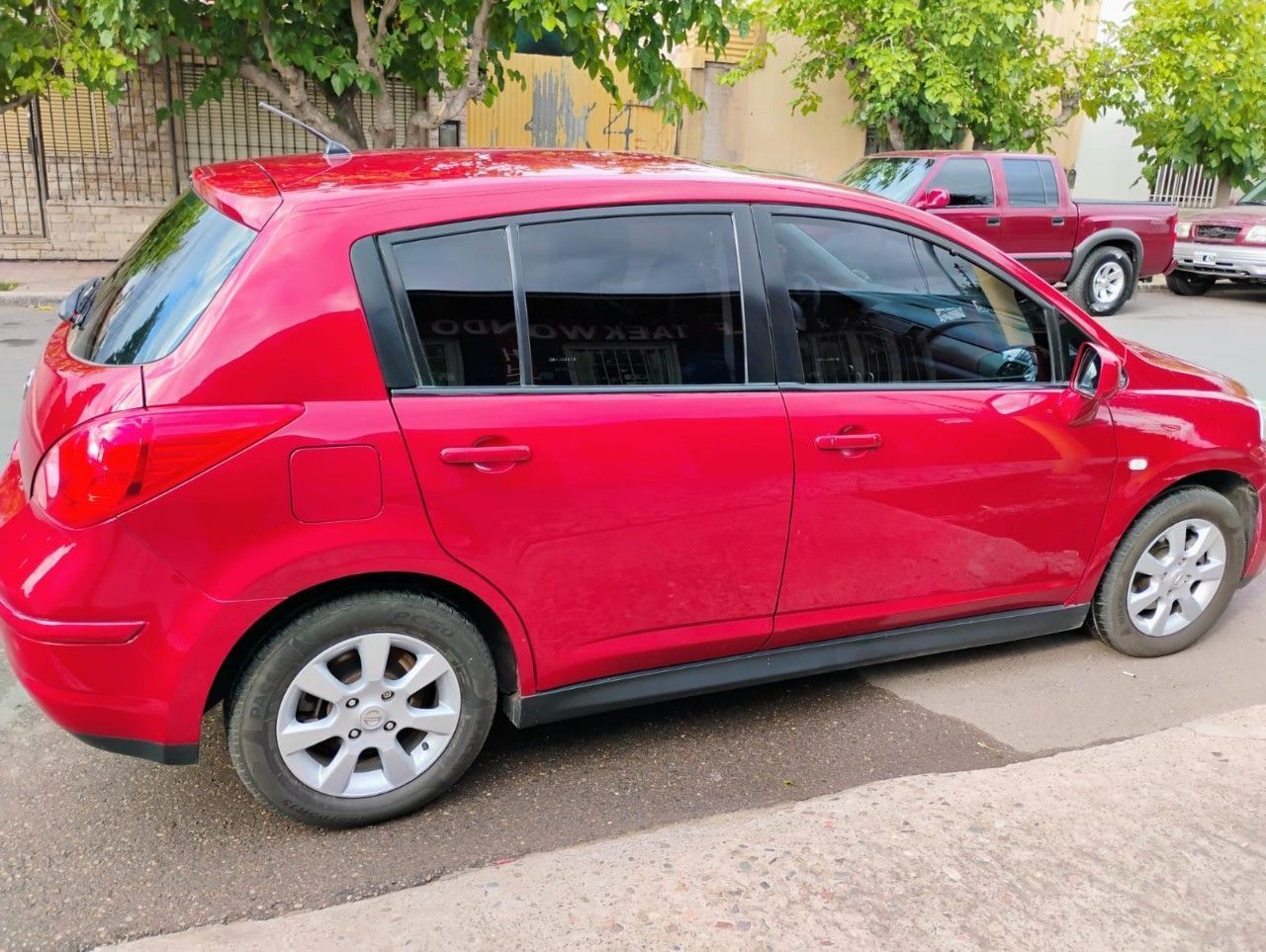 Nissan Tiida Usado en Mendoza, deRuedas