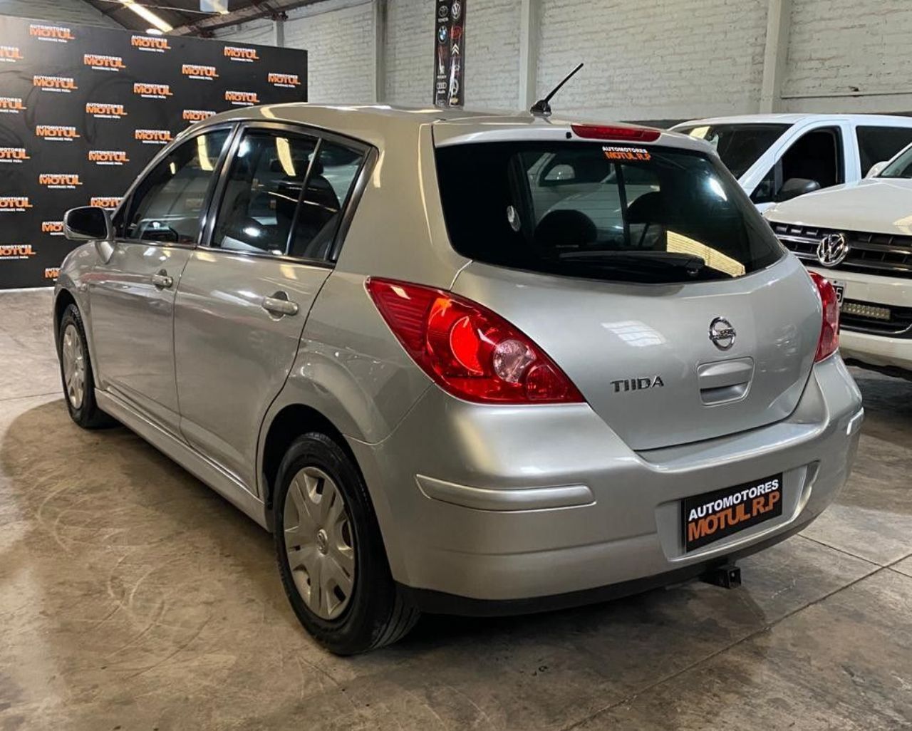 Nissan Tiida Usado en Mendoza, deRuedas