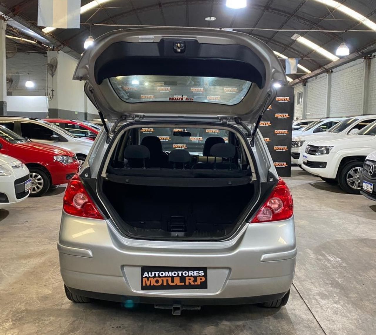 Nissan Tiida Usado en Mendoza, deRuedas