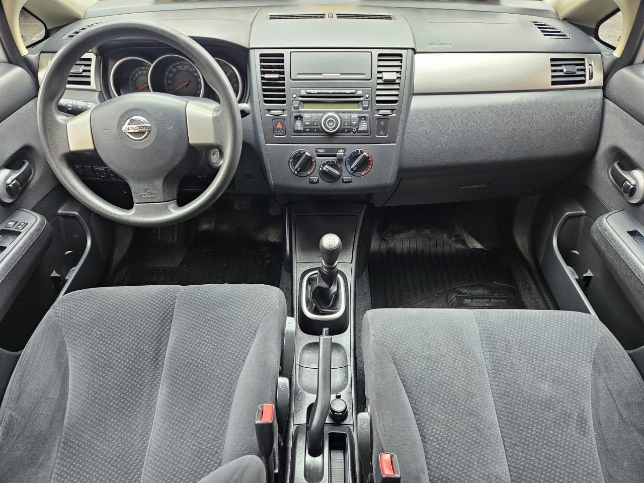 Nissan Tiida Usado en Mendoza, deRuedas