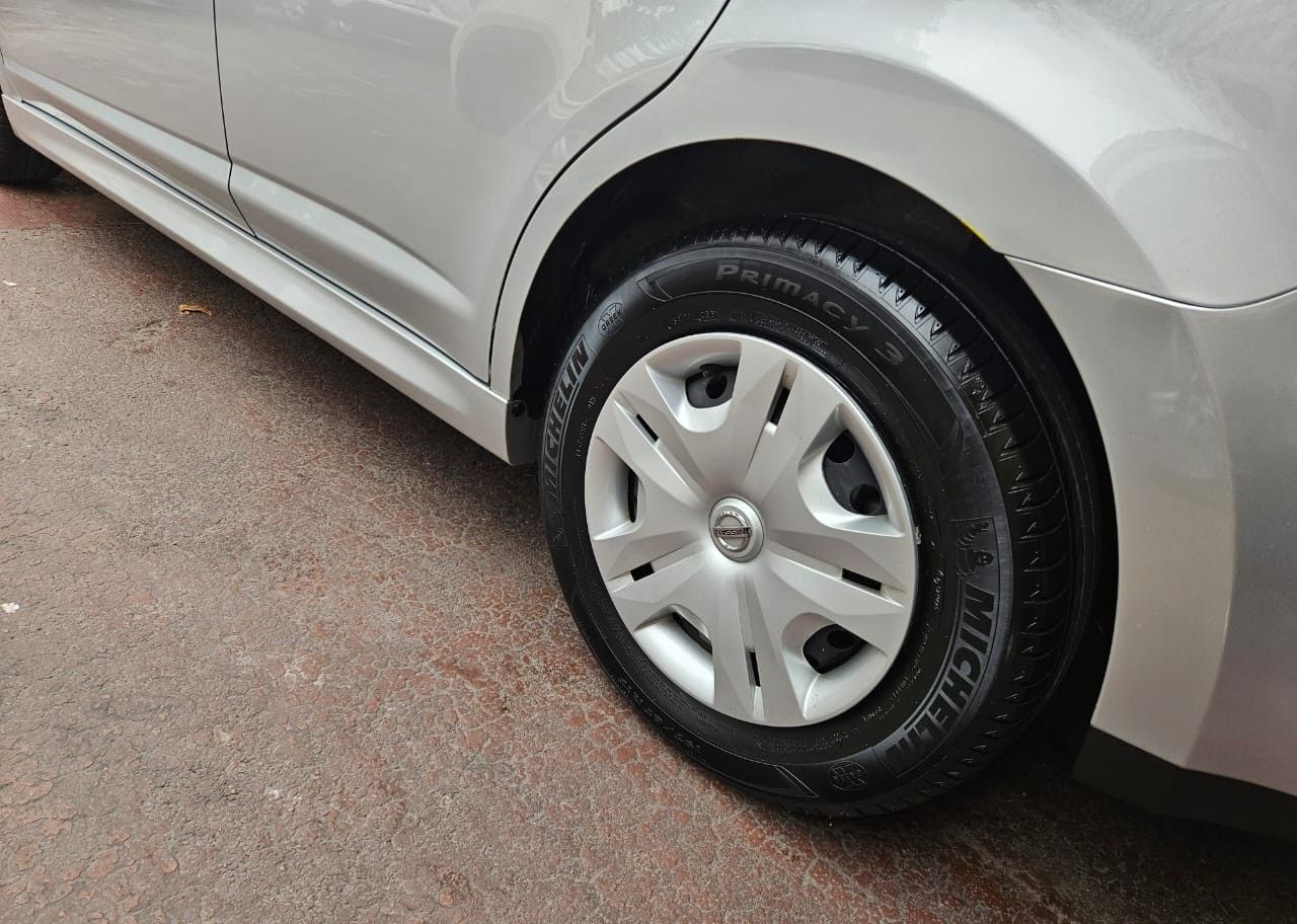 Nissan Tiida Usado en Mendoza, deRuedas