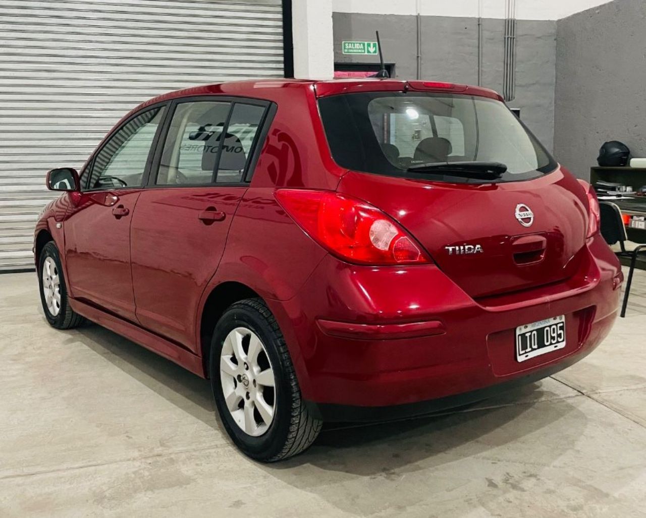 Nissan Tiida Usado Financiado en Mendoza, deRuedas