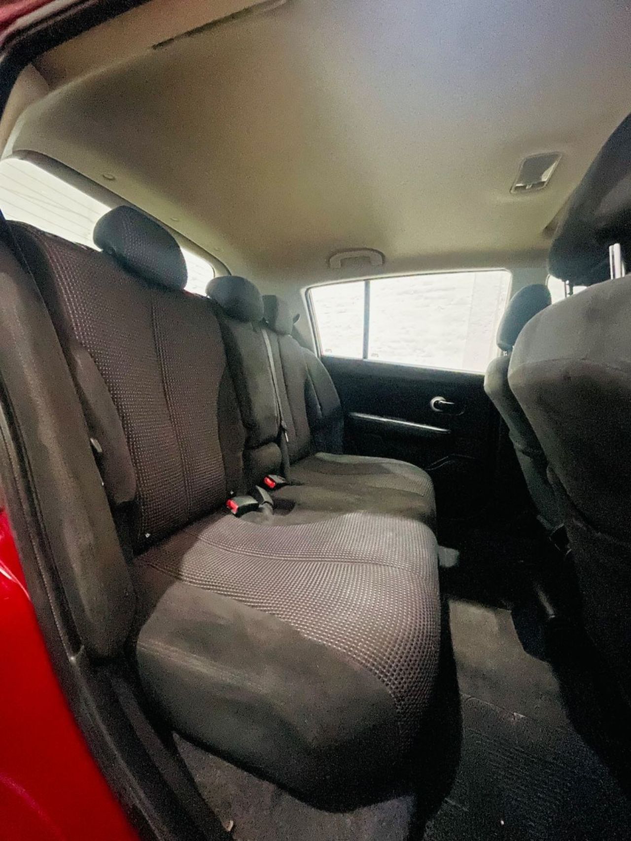 Nissan Tiida Usado Financiado en Mendoza, deRuedas