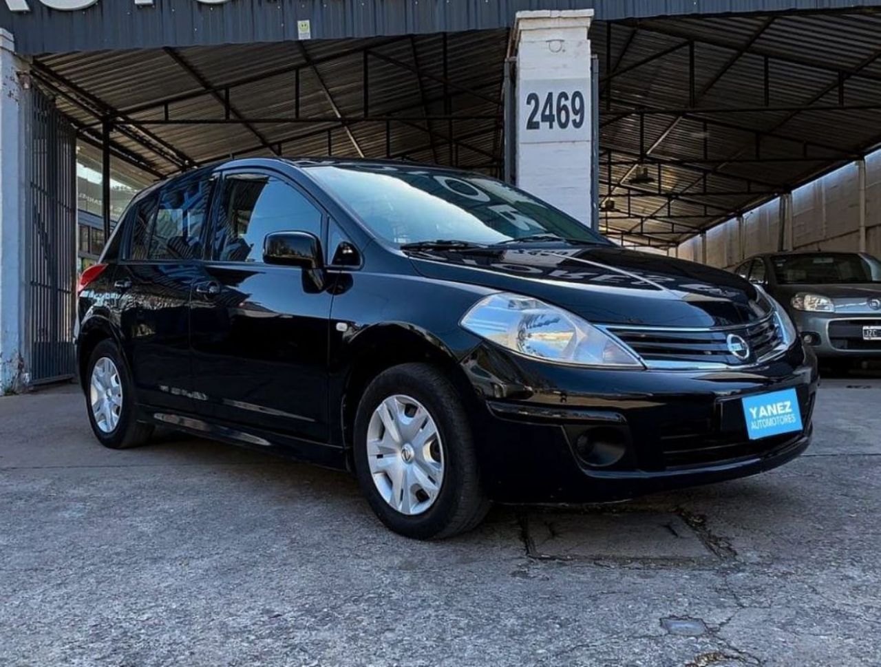 Nissan Tiida Usado en Córdoba, deRuedas