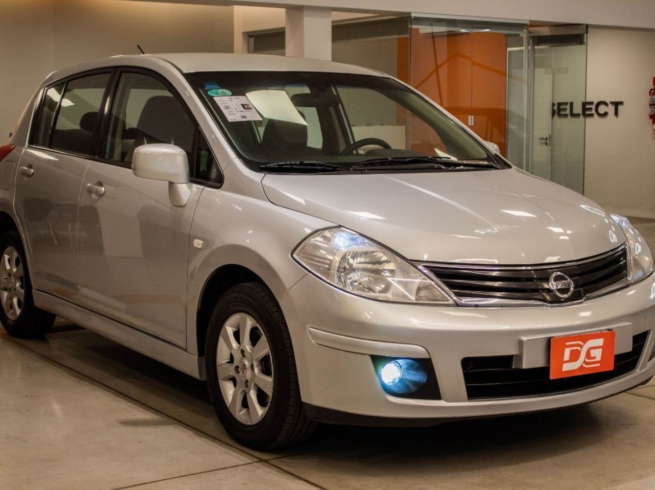 Nissan Tiida Usado en Córdoba, deRuedas