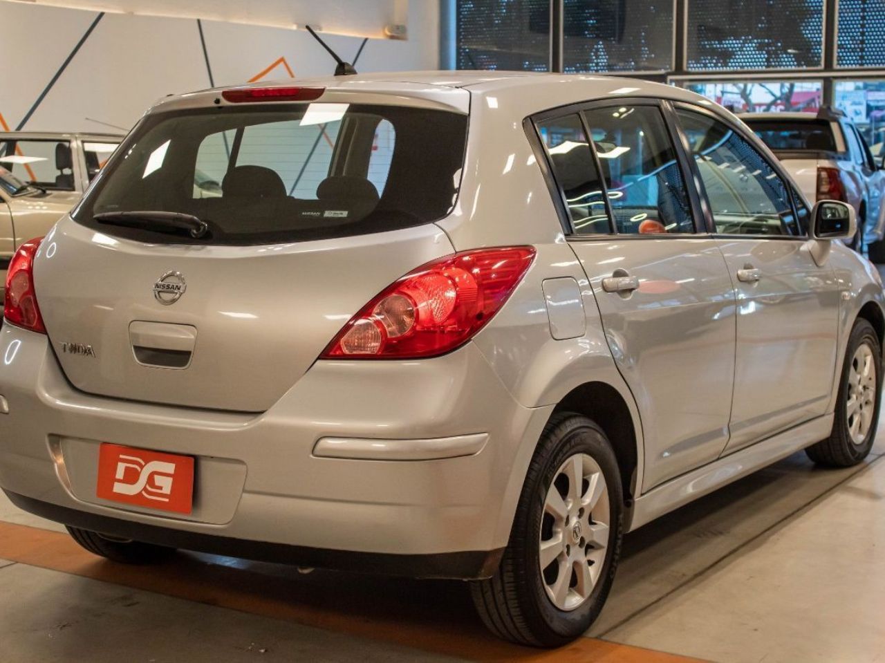 Nissan Tiida Usado en Córdoba, deRuedas