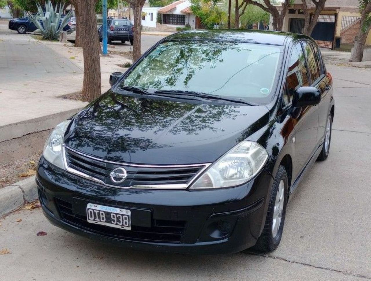 Nissan Tiida Usado en Mendoza, deRuedas