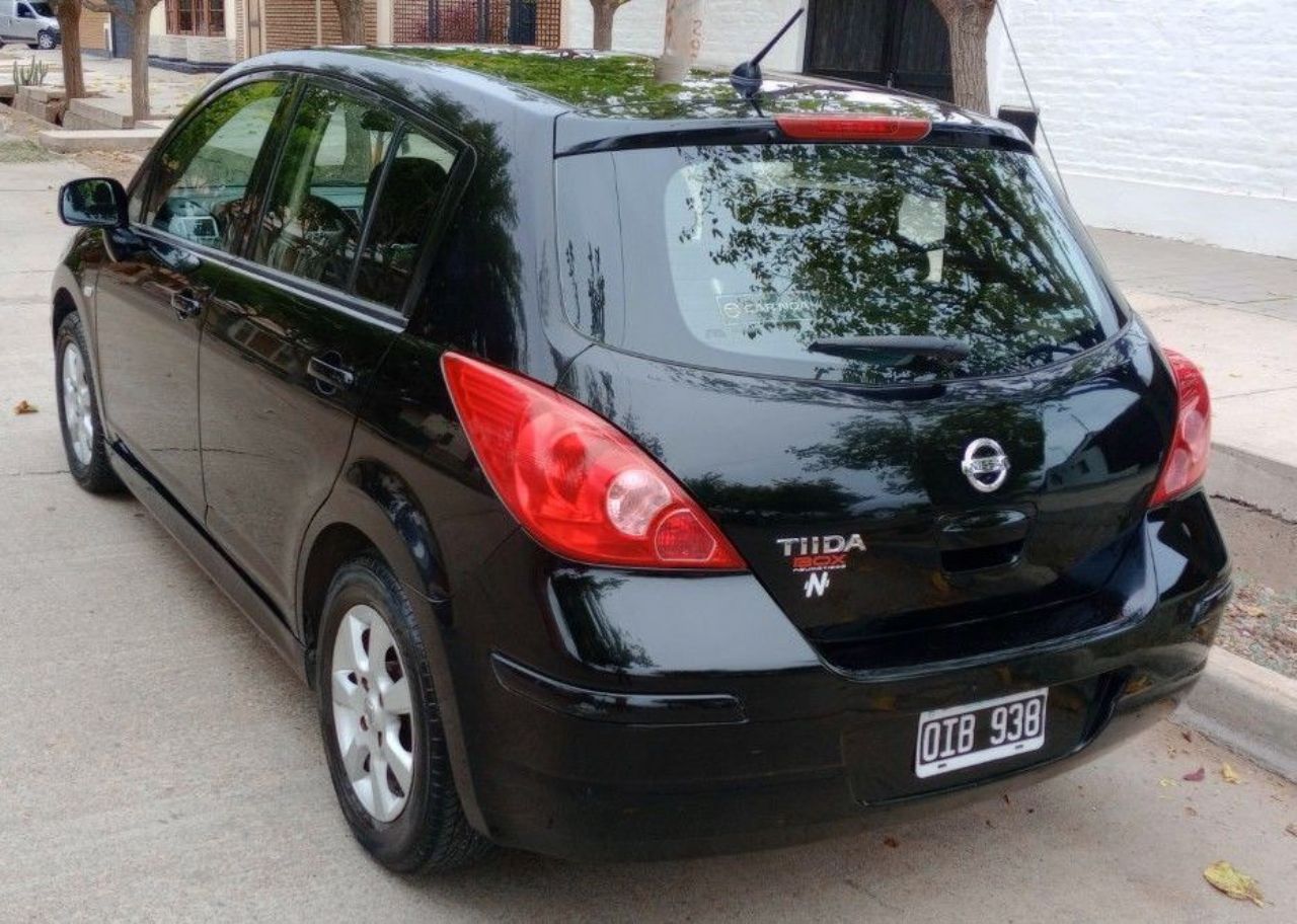 Nissan Tiida Usado en Mendoza, deRuedas