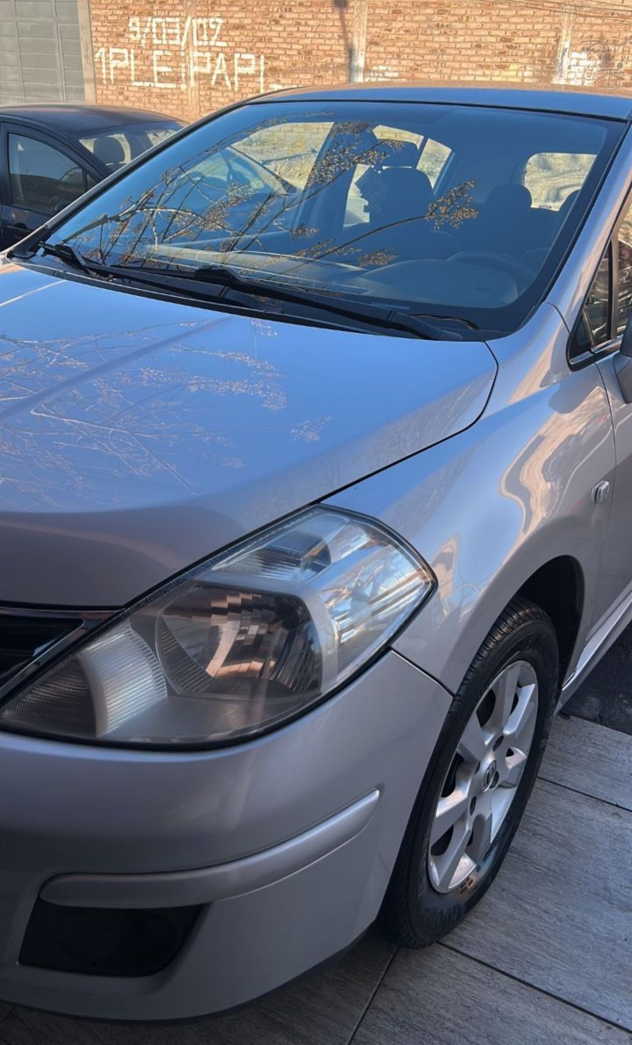 Nissan Tiida Usado en Mendoza, deRuedas