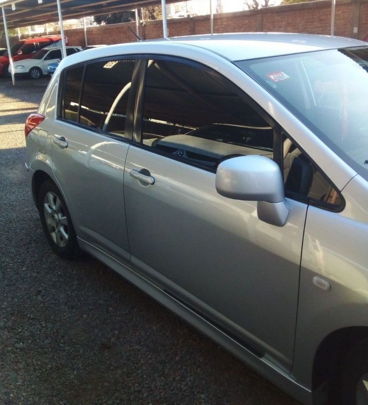 Nissan Tiida Usado en Mendoza, deRuedas